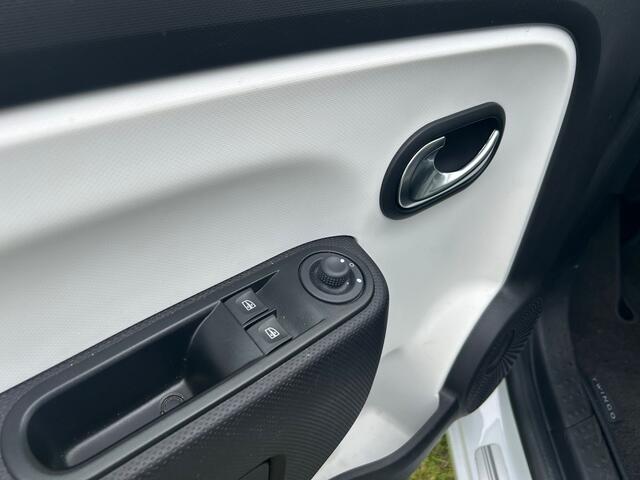 Renault TWINGO Z.E. R80 Collection | Geen import | CarPlay | 100% elektrisch