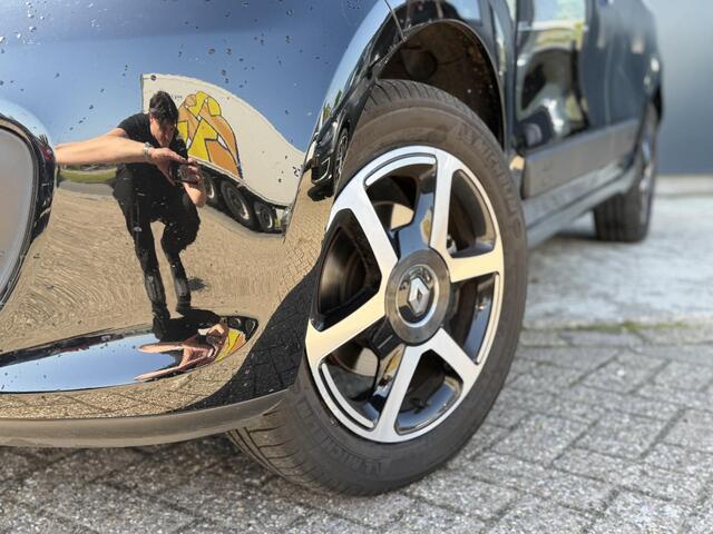 Renault TWINGO 1.0 SCe Limited - Cruise Control - Parkeersensoren - Lichtmetalen Velgen