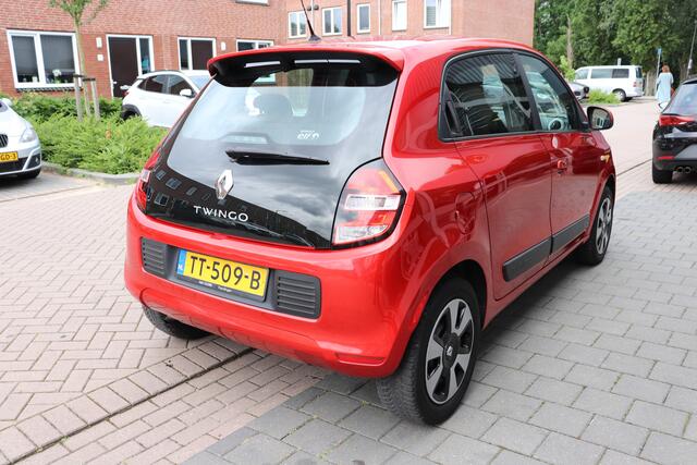 Renault TWINGO 1.0 SCe Collection .