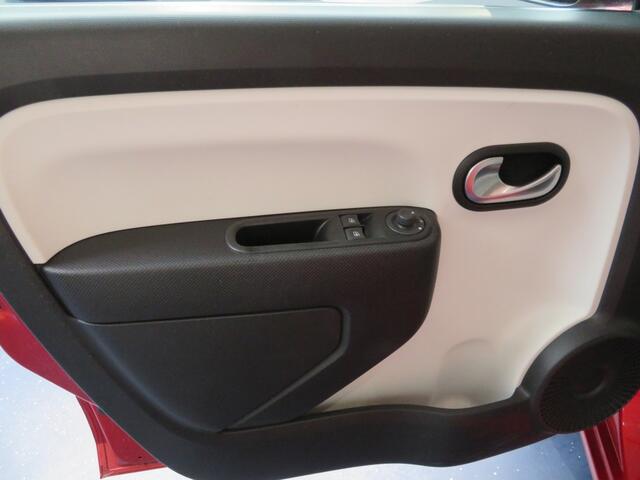 Renault TWINGO 1.0 SCe Collection