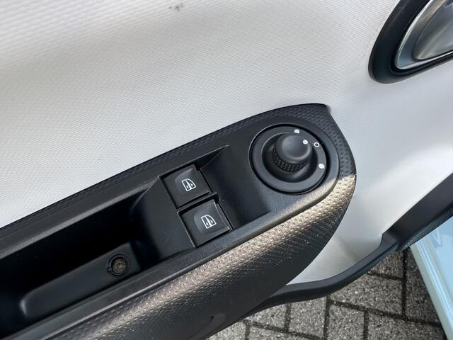 Renault TWINGO 1.0 SCe Collection | A/C