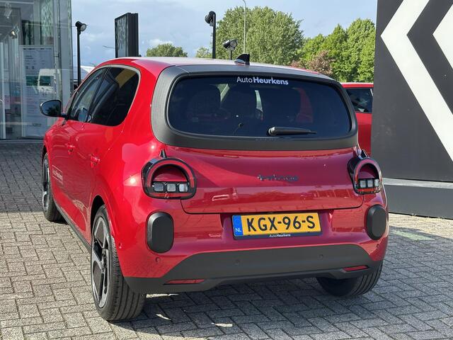 Renault TWINGO Techno 80pk Urban Range l DEMOVOORDEEL! l BTW-AUTO l Meest luxe uitvoering!