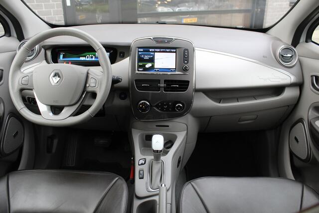 Renault ZOE Q90 Bose Quickcharge 41 kWh / Camera / Huur accu