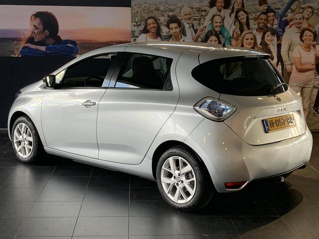 Renault ZOE R110 Limited 41 kWh (ex Accu) | AFNEEMBARE TREKHAAK | PARKEERSENSOREN ACHTER | NAVIGATIE | ACHTERUITRIJCAMERA