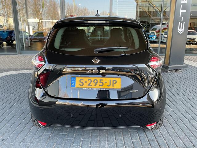 Renault ZOE R135 Iconic 52 kWh / Transport naar Hillegom