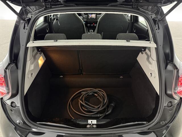 Renault ZOE R110 Life 52 kWh Huur Accu | Elektrisch | Airco LED Camera Carplay Cruise 16"LMV Parkeersensoren