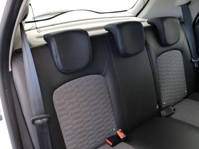 Renault ZOE R135 Zen 50 kWh (Accu Huur) | Apple Carplay & Android Auto | Cruise Control | Airco | Parkeersensoren | Achteruitrijcamera | Batterijhuur |