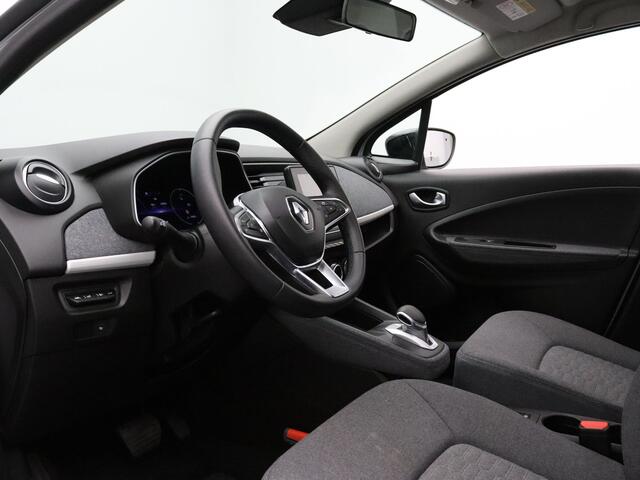 Renault ZOE R135 Limited 52 kWh Automaat Cruise | Carplay | Navi | Parkeersens. achter