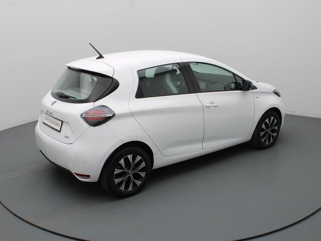Renault ZOE R135 Limited 52 kWh Automaat Cruise | Carplay | Navi | Parkeersens. achter