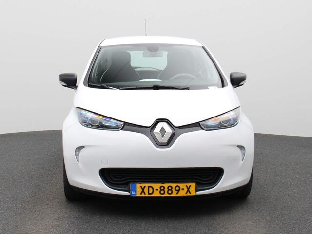 Renault ZOE R90 Life 41 kWh | inclusief Koopaccu | Navigatie | Cruisen control | Airco | Parkeersensoren|