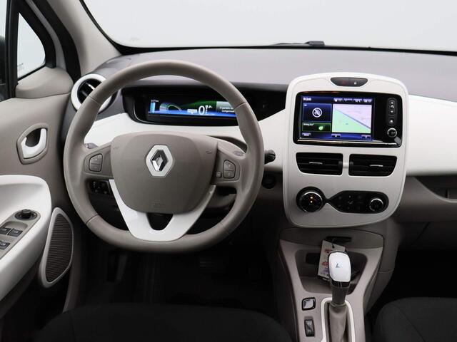 Renault ZOE R90 Life 41 kWh | inclusief Koopaccu | Navigatie | Cruisen control | Airco | Parkeersensoren|