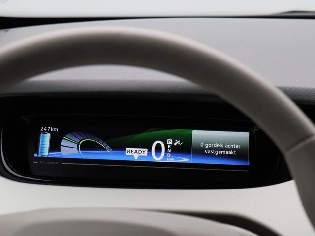 Renault ZOE R90 Life 41 kWh | inclusief Koopaccu | Navigatie | Cruisen control | Airco | Parkeersensoren|