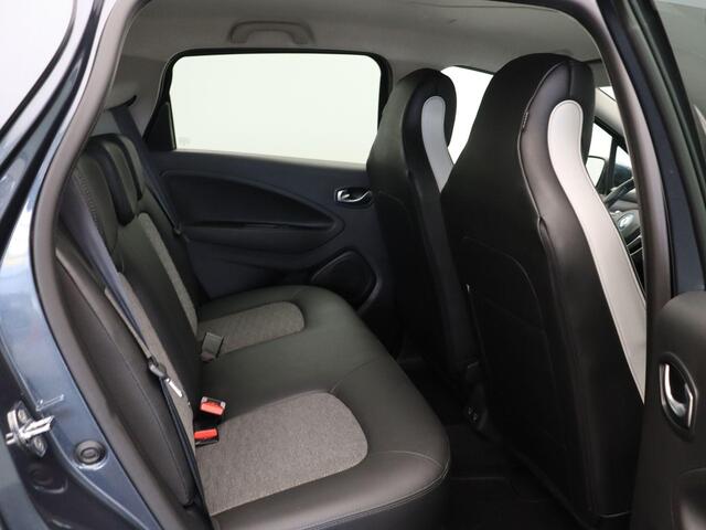 Renault ZOE R135 Intens 52 kWh (ex Accu) 95% Accu score | Dealer onderhouden | Trekhaak | Climate control | Navigatie | Achteruitrijcamera | LED verlichting |