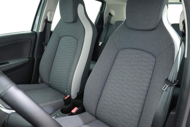 Renault ZOE R135 ZE 50 EVOLUTION ACCUKOOP | NU NOG SUBSIDIE!! | Navi | Clima | Stoelverwarming | PDC v/a