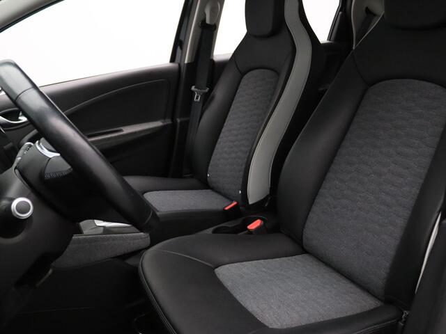 Renault ZOE R135 Intens Business 52 kWh Automaat Camera | Cruise | Navi | Parkeersens. v+a | Stoel-/stuurverw.