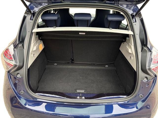 Renault ZOE R135 Serie Limitee Riviera 52 kWh | NAVI | LEDER | CAMERA | DODEHOEK | LAGE KM STAND | 1 JAAR GARANTIE