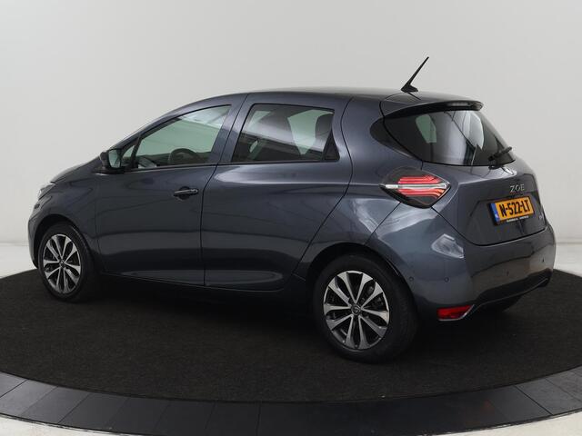 Renault ZOE R135 Intens 52 kWh | Warmtepomp | Carplay | Camera | Half leder | Keyless | Navigatie | Climate control | DAB | Cruise control