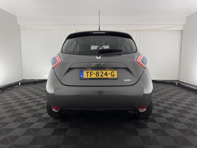 Renault ZOE (inclusive-battery) Q90 Bose Quickcharge 41 kWh Edition One {SOH-92%} LUXURY-LEATHER | FULL-LED | DIGI-COCKPIT | HEATED-COMFORTSEATS | BOSE-PREMIUM-AUDIO | CAMERA | R-LINK | PDC | PRIVACY-GLASS | 17"ALU*