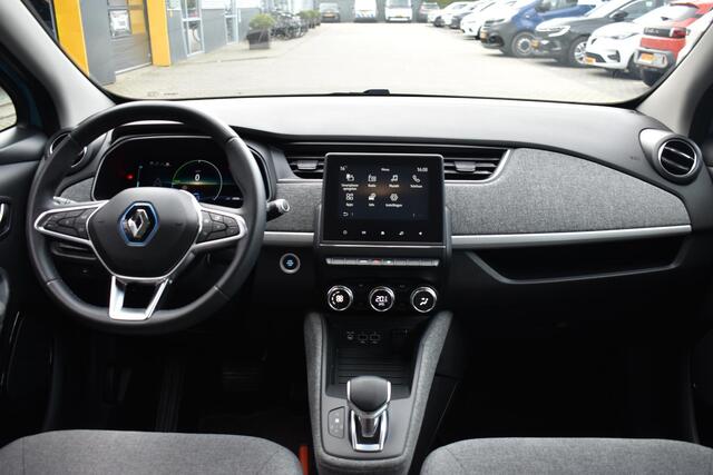 Renault ZOE R135 Zen 52 kWh | INCL. ACCU | CAMERA | APPLECARPLAY/ANDROIDAUTO | CRUISE CONTROL | CLIMATE CONTROL | PDC | LMV