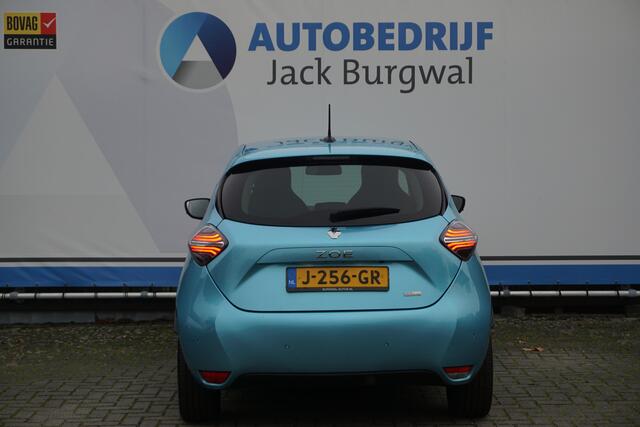 Renault ZOE R135 Intens 52 kWh (KoopAccu) Camera | Apple Carplay | ECC * All in prijs *