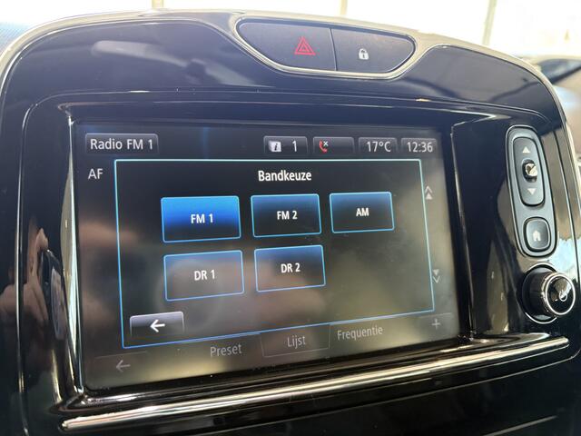 Renault ZOE R110 Iconic 41 kWh (incl. Accu) | Navigatie | Climat Control | Cruise | Camera \ Sensoren | incl. Bovag rijklaarpakket met 12 maanden garantie |