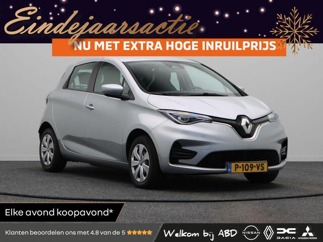 Renault ZOE R135 Zen 52 kWh | Koopaccu l Navigatie l Climate control l Dealer onderhouden |