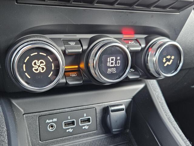 Renault ZOE R135 Evolution 52 kWh / SOH 97,54% / All Season Banden / Dealer Onderhouden / CCS Snel Laden / Achteruitrijcamera / Navigatie / Apple Carplay & Android Auto / Climate Control / Lichtmetalen Velgen /