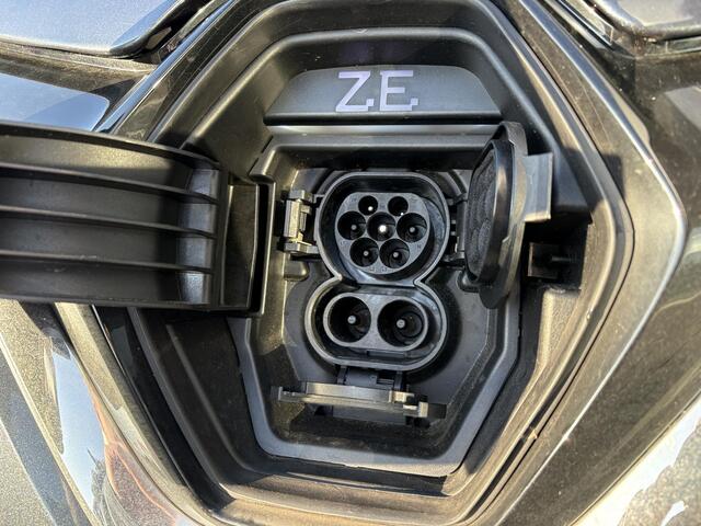 Renault ZOE R135 Intens 52 kWh | Accuhuur | DC Lader | Easy Link 9'' | Climate Control | Cruise Control | Achteruitrijcamera | Navi |