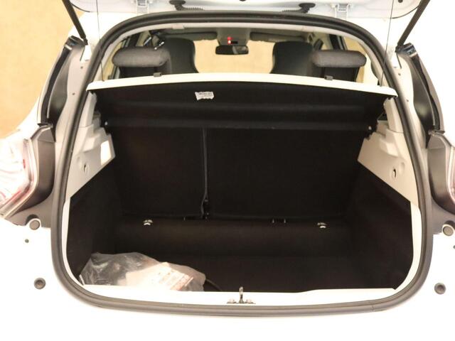 Renault ZOE R110 Life 52 kWh SOH 92.8%!! - CLIMATE CONTROL - APPLE CARPLAY/ANDROID AUTO - CRUISE CONTROL - HILL HOLD FUNCTIE - KEYLESS ENTRY/START - LED KOPLAMPEN - MULTIFUNCTIONEEL STUURWIEL - ACHTERUITRIJ CAMERA - PARKEERSENSOREN ACHTER