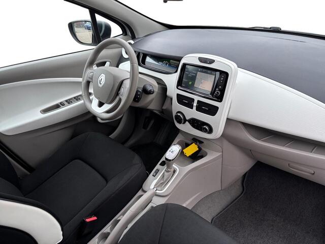 Renault ZOE R90 Life 41 kWh | KOOP ACCU | NAVI | PDC | 12 MAANDEN BOVAG GARANTIE |