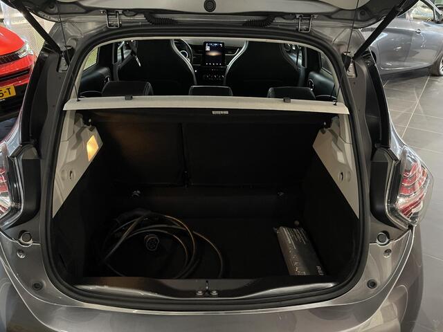 Renault ZOE R135 Iconic 52 kWh (Koop Accu) | BLIND SPOT | CAMERA | PARKEERSENSOREN | CLIMATE CONTROL | CRUISE CONTROL | APPLE CARPLAY