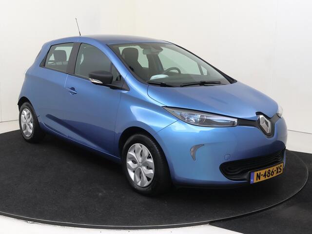 Renault ZOE R90 Life 41 kWh (ex Accu) accuhuur v.a. 74,- p.m. | airco automatisch | Apple Carplay/Android | cruise control | navigatiesysteem full map |