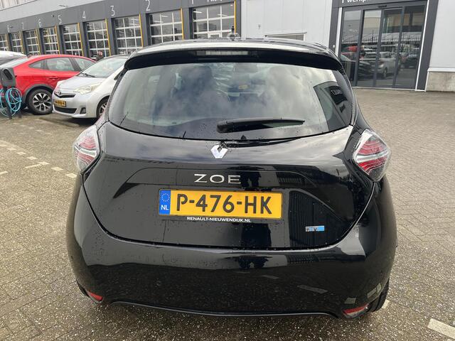 Renault ZOE R135 Intens 52 kWh / CAMERA / NAVIGATIE GROOT SCHERM / APPLE CARPLAY / ANDROID AUTO