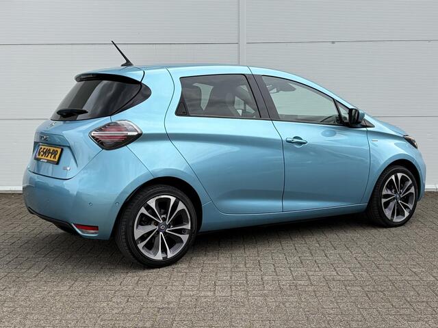 Renault ZOE R135 Edition One 52 kWh Koop accu / Stoelverwarming / Apple Carplay/Android Auto / Airco (automatisch) /