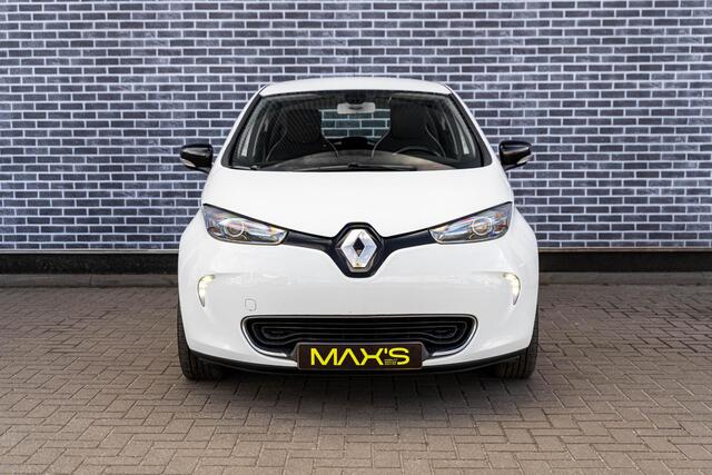 Renault ZOE R110 Limited 41 kWh | Afneembare trekhaak | Huur Accu | Bose audiosysteem | Cruise control | 3 Fase Boordlader |