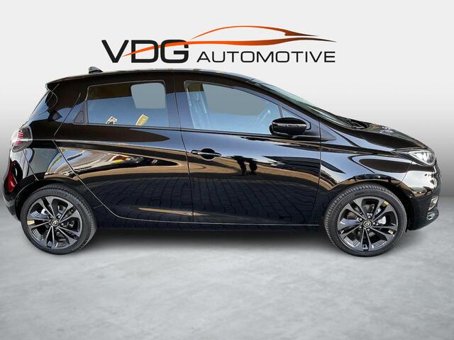 Renault ZOE R135 Iconic 52 kWh Clima / Camera / BOSE Hifi / Navigatie / 17" / Stoel/Stuur verwarming
