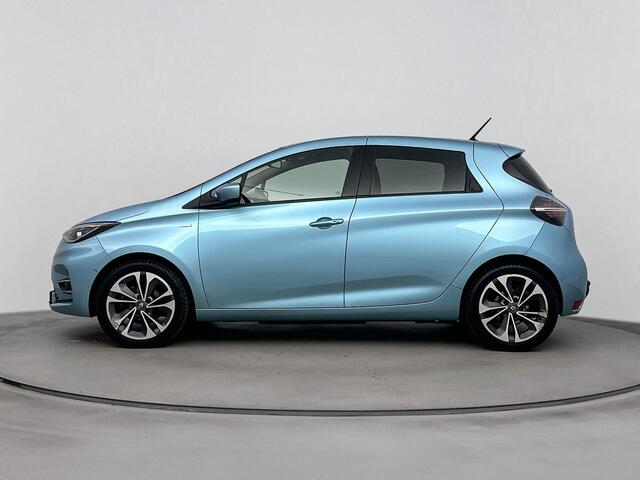 Renault ZOE R135 Edition One 52 kWh 136PK | Trekhaak | Navigatie 9,3'' | BOSE Audio | Achteruitrijcamera | Climate Control | Stoel- en Stuurverwarming | Apple CarPlay & Android Auto