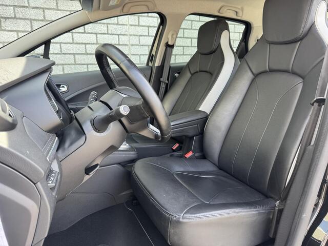 Renault ZOE R135 Edition One 52 kWh | BOSE-Audio | Leder | Apple CarPlay / Android Auto | Stuur + Stoelvewarming |