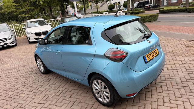 Renault ZOE R110 Life Carshare 52 kWh | Accu eigendom | Warmtepomp |