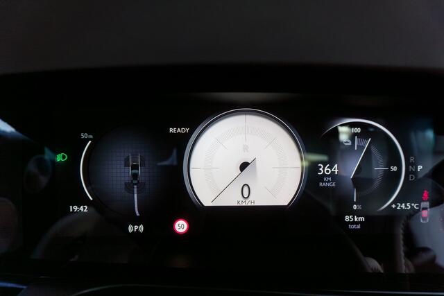 Rolls-Royce Spectre Infinity Black - NEW