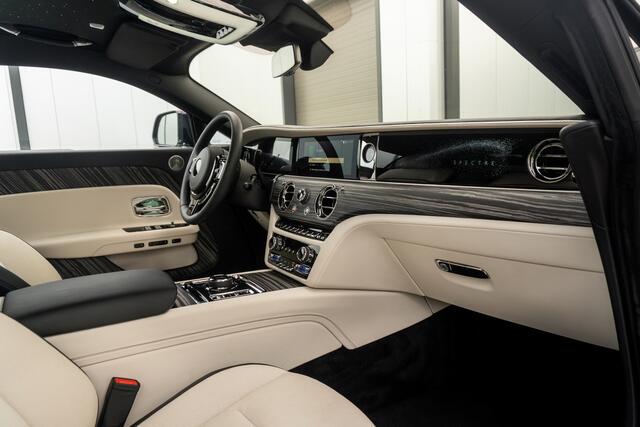 Rolls-Royce Spectre Black Diamond - Black Package