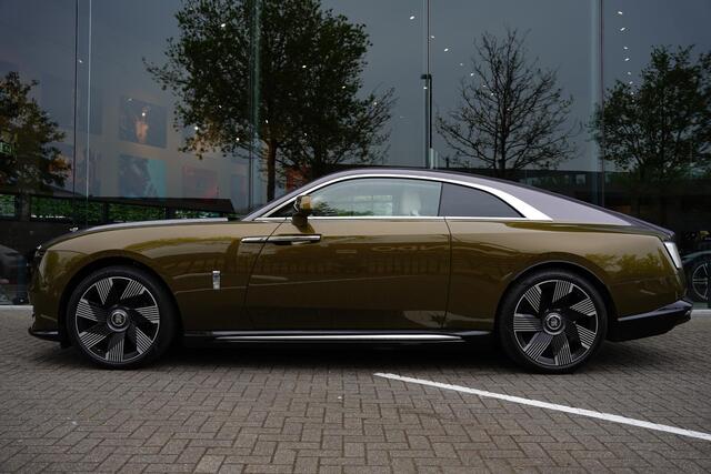 Rolls-Royce Spectre AWD