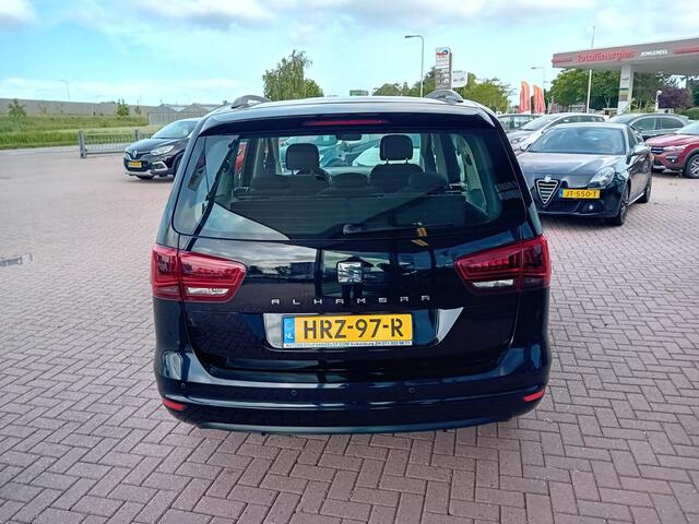 Seat ALHAMBRA 1.4 TSI Style Business Intense Automaat, Airco(automatisch), Multimediasysteem, App connect(opt), Cruise control, Stoelverwarming, Elektronische achterklep en schuifdeuren, etc etc, Nette auto, 1e eigenaar, Dealer onderhouden