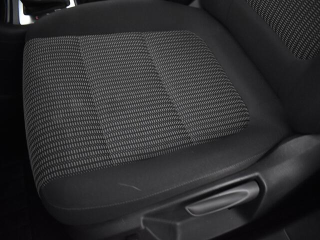 Seat ALHAMBRA 1.4 TSI 150pk DSG Style 7p. · Camera · Side Assist · Inklap. Trekhaak · Navigatie · Cruise Control · Elek. Inklapbare Spiegels · Spraakbediening ·