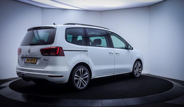 Seat ALHAMBRA 2.0TSI Dsg FR-INTENSE PANO | XENON | CAMERA | STOELVERW | ELEK SCHUIFDEUREN | NAVI | CARPLAY | CRUISE | AFN TREKHAAK | LMV 18''