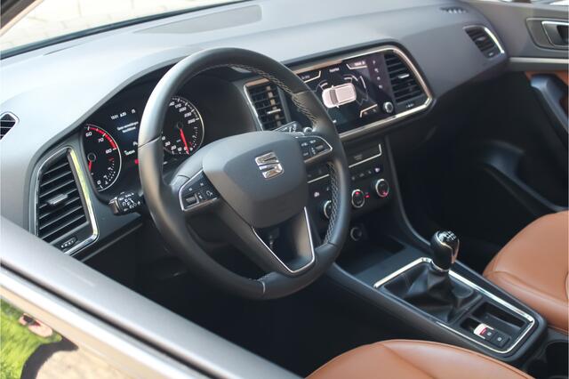 Seat ATECA 1.5TSi Business Intense | Pano | Trekhaak | Leder
