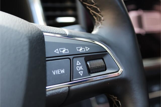 Seat ATECA 1.5TSi Business Intense | Pano | Trekhaak | Leder
