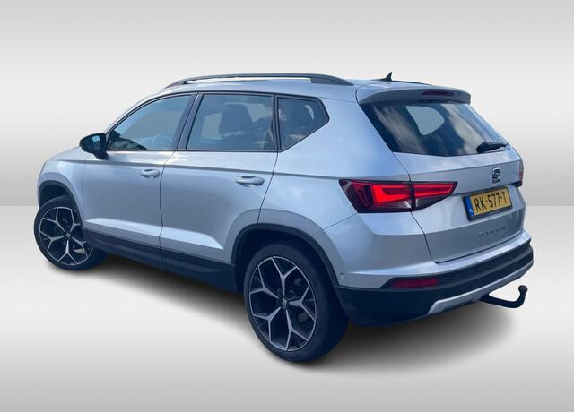 Seat ATECA 1.4 EcoTSI Style / Trekhaak / Panoramadak / Camera / 18'' / Navigatie / LED Koplampen / Dodehoek / DAB / ACC