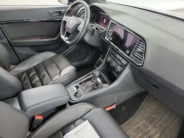 Seat ATECA 1.5 TSI 150pk DSG FR Business Intense Lederen Bekleding panorama dak Winterpakket Trekhaak Beats Audio