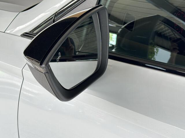 Seat ATECA 1.5 TSI FR Business Intense Black 360 Camera | Trekhaak | Schuif/ kantel dak